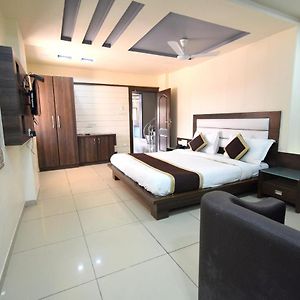 Hotel The Grand Krishna Inn